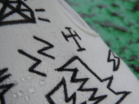 DISKAH HAND DRAWING SHOES RAH exclusive White Black bousui.JPG